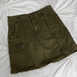 Olive green skirt 🫒